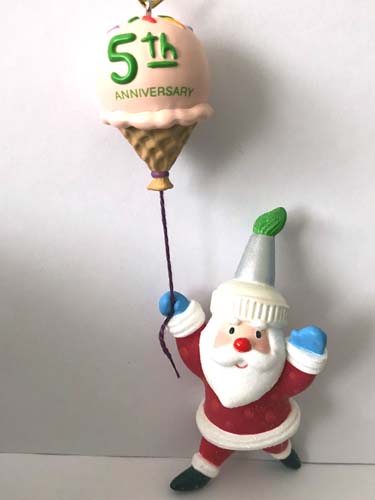 hallmark-2011-five-sweet-years-event-repaint